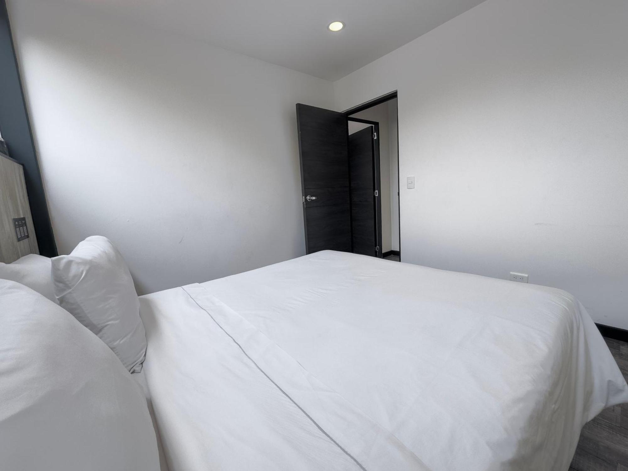 Aparthotel Provenza Lofts Medellín Zewnętrze zdjęcie
