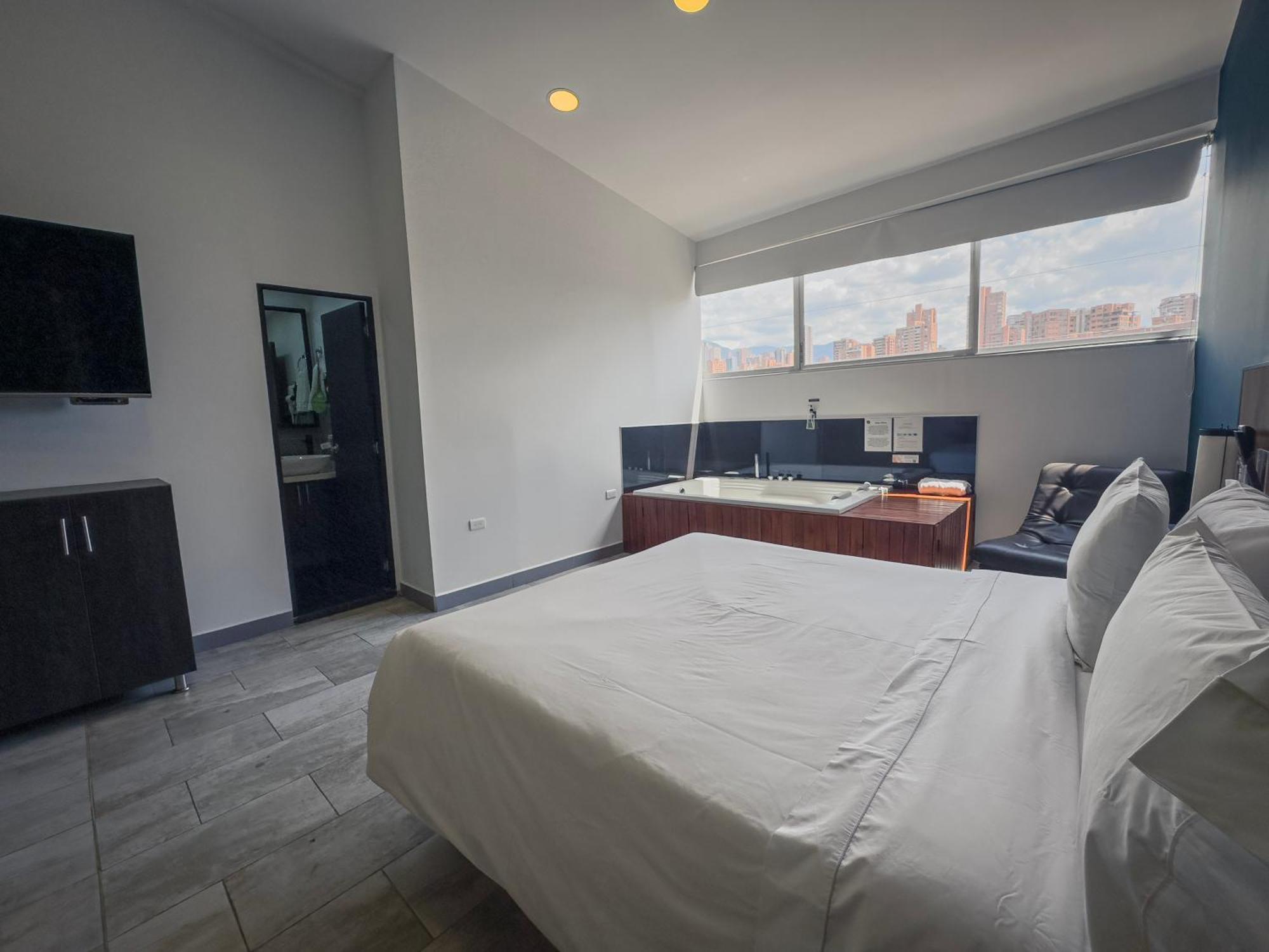 Aparthotel Provenza Lofts Medellín Zewnętrze zdjęcie