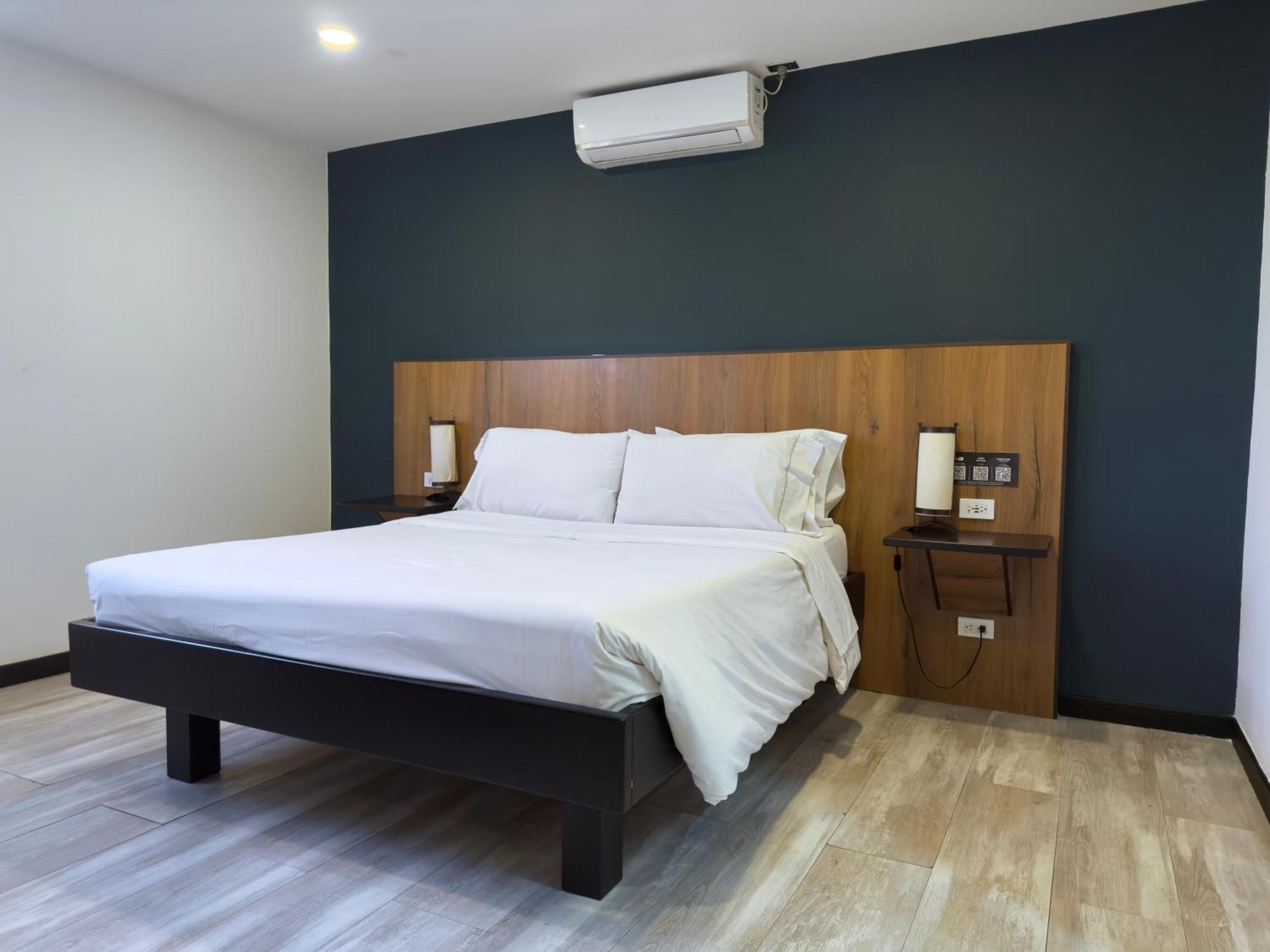 Aparthotel Provenza Lofts Medellín Zewnętrze zdjęcie