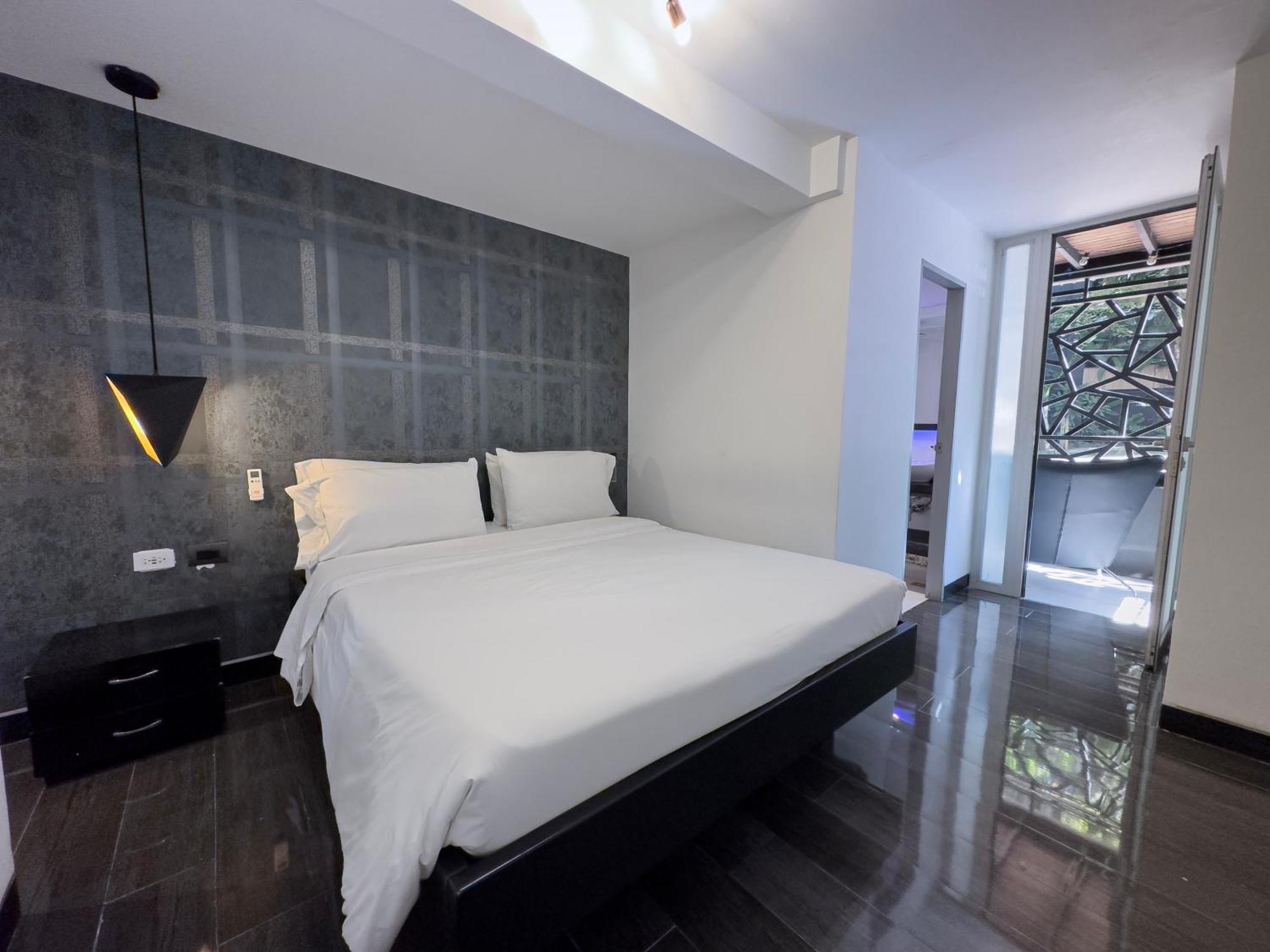 Aparthotel Provenza Lofts Medellín Zewnętrze zdjęcie